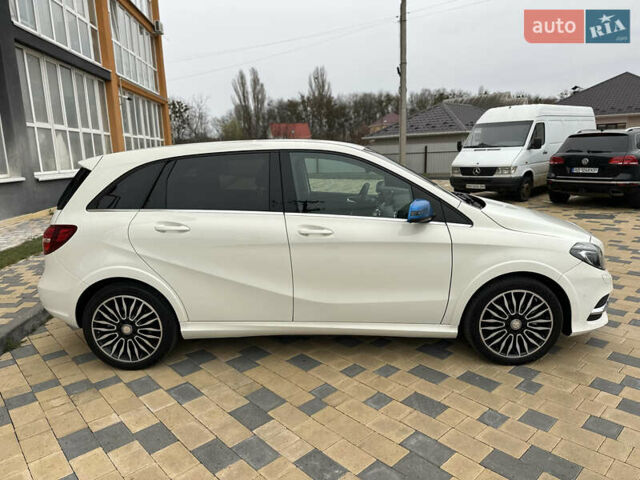 Білий Мерседес Б-клас, об'ємом двигуна 0 л та пробігом 78 тис. км за 11200 $, фото 11 на Automoto.ua