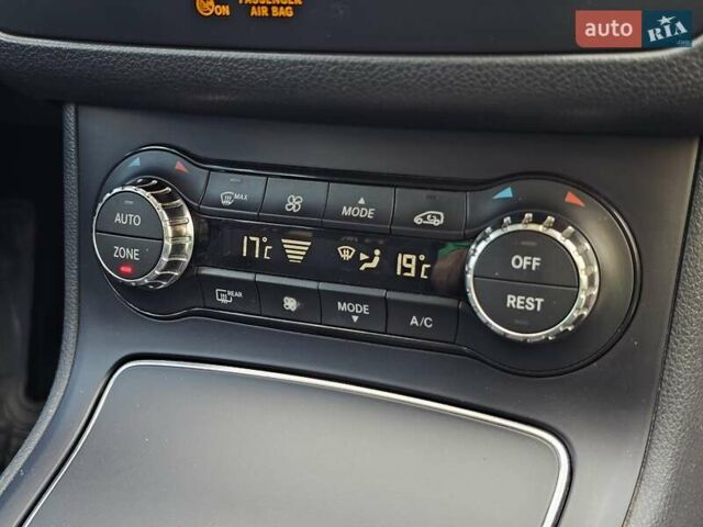 Білий Мерседес Б-клас, об'ємом двигуна 0 л та пробігом 175 тис. км за 12500 $, фото 22 на Automoto.ua