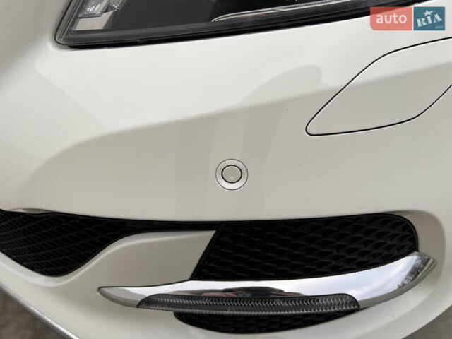 Білий Мерседес Б-клас, об'ємом двигуна 0 л та пробігом 54 тис. км за 11800 $, фото 28 на Automoto.ua
