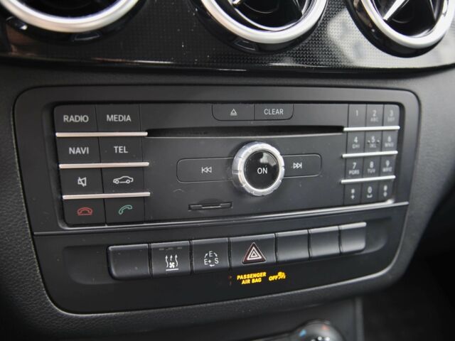 Белый Мерседес Б-класс, объемом двигателя 0 л и пробегом 158 тыс. км за 9500 $, фото 16 на Automoto.ua