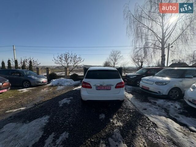 Белый Мерседес Б-класс, объемом двигателя 0 л и пробегом 147 тыс. км за 8700 $, фото 14 на Automoto.ua