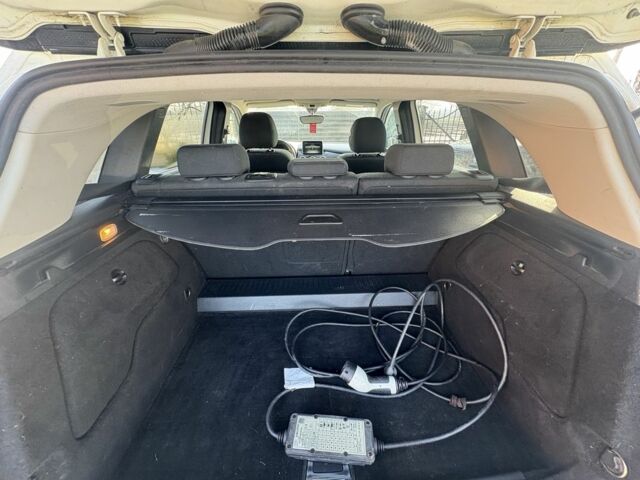 Білий Мерседес Б-клас, об'ємом двигуна 0 л та пробігом 147 тис. км за 8700 $, фото 16 на Automoto.ua