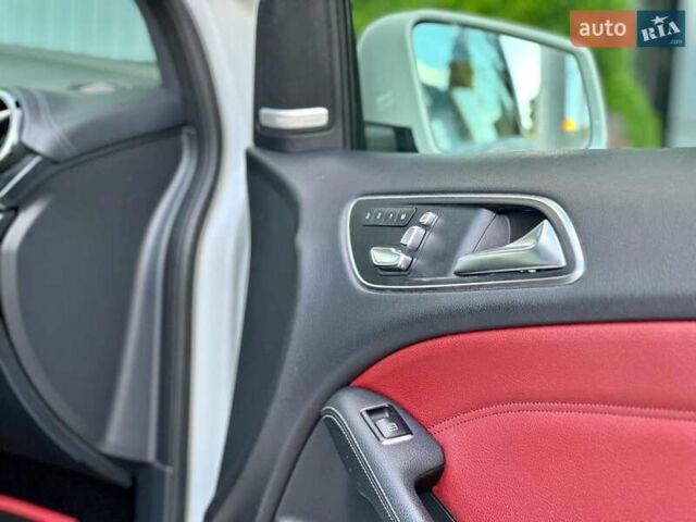 Білий Мерседес Б-клас, об'ємом двигуна 0 л та пробігом 170 тис. км за 15500 $, фото 18 на Automoto.ua