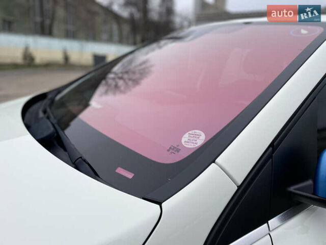 Мерседес Б-класс 2015 в Ровно на Automoto.ua Белый Мерседес Б-класс, объемом двигателя 0 л и пробегом 121 тыс. км за 13000 $, фото 17 на Automoto.ua