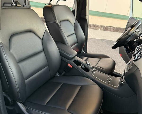 Белый Мерседес Б-класс, объемом двигателя 0 л и пробегом 81 тыс. км за 10950 $, фото 52 на Automoto.ua