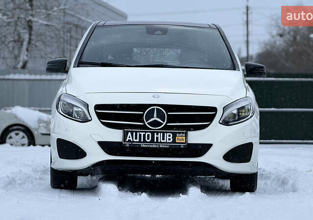 Белый Мерседес Б-класс, объемом двигателя 2.14 л и пробегом 236 тыс. км за 12600 $, фото 2 на Automoto.ua