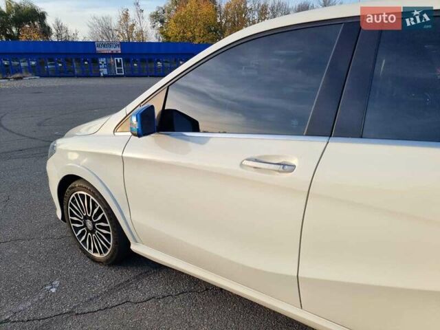 Білий Мерседес Б-клас, об'ємом двигуна 0 л та пробігом 150 тис. км за 10500 $, фото 4 на Automoto.ua