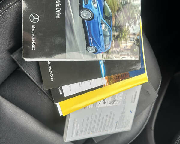 Белый Мерседес Б-класс, объемом двигателя 0 л и пробегом 67 тыс. км за 10900 $, фото 40 на Automoto.ua