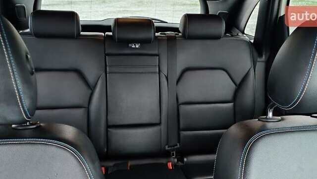 Білий Мерседес Б-клас, об'ємом двигуна 0 л та пробігом 120 тис. км за 10000 $, фото 12 на Automoto.ua