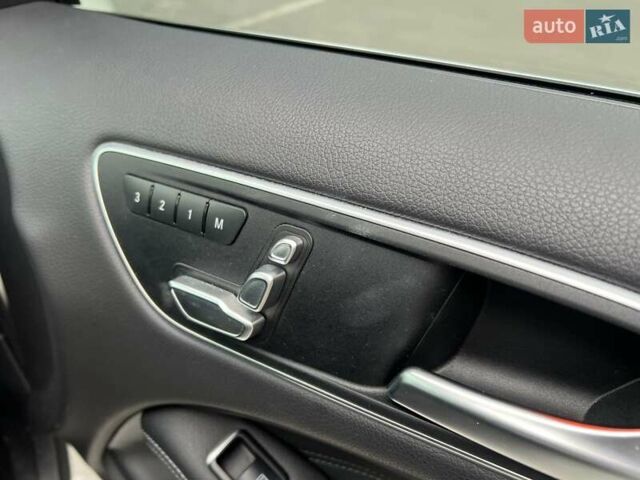 Белый Мерседес Б-класс, объемом двигателя 0 л и пробегом 65 тыс. км за 13500 $, фото 14 на Automoto.ua