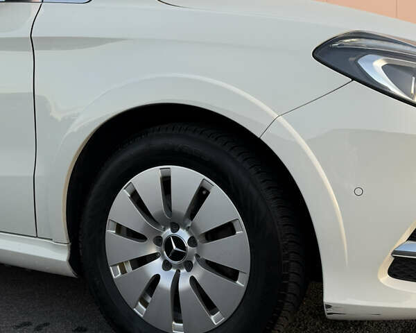 Белый Мерседес Б-класс, объемом двигателя 0 л и пробегом 81 тыс. км за 10950 $, фото 14 на Automoto.ua