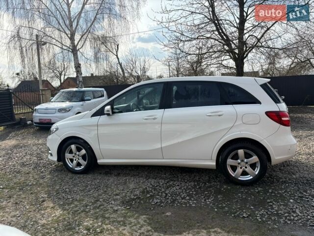 Білий Мерседес Б-клас, об'ємом двигуна 0 л та пробігом 147 тис. км за 8700 $, фото 7 на Automoto.ua