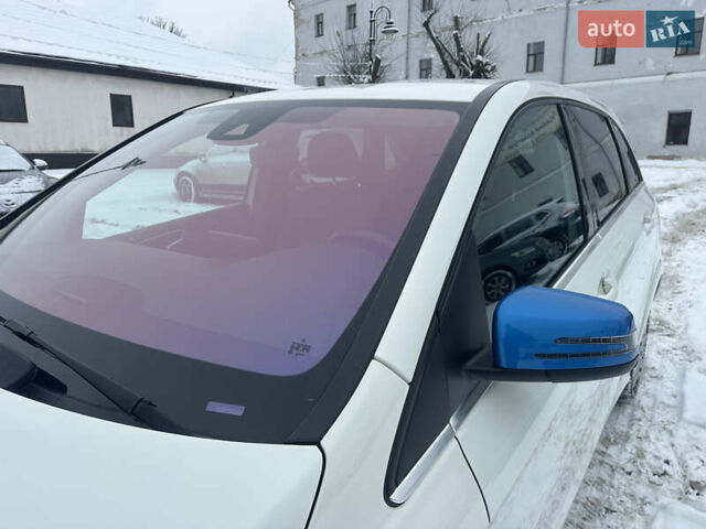 Белый Мерседес Б-класс, объемом двигателя 0 л и пробегом 67 тыс. км за 10900 $, фото 37 на Automoto.ua
