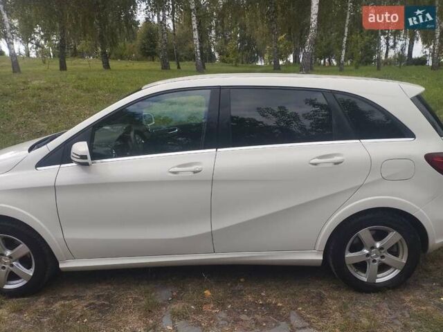 Білий Мерседес Б-клас, об'ємом двигуна 0 л та пробігом 93 тис. км за 9400 $, фото 1 на Automoto.ua