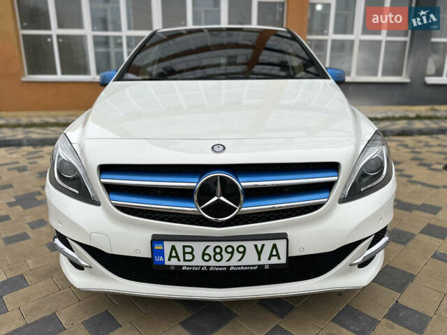 Білий Мерседес Б-клас, об'ємом двигуна 0 л та пробігом 78 тис. км за 11200 $, фото 2 на Automoto.ua