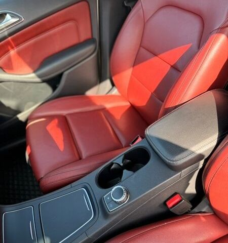 Білий Мерседес Б-клас, об'ємом двигуна 0 л та пробігом 89 тис. км за 10500 $, фото 6 на Automoto.ua