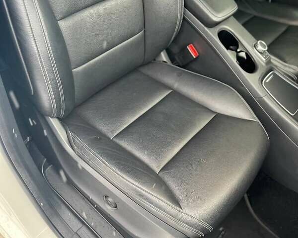 Белый Мерседес Б-класс, объемом двигателя 0 л и пробегом 104 тыс. км за 11300 $, фото 21 на Automoto.ua