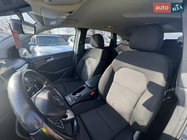 Білий Мерседес Б-клас, об'ємом двигуна 0 л та пробігом 147 тис. км за 8700 $, фото 21 на Automoto.ua