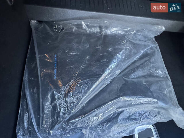 Белый Мерседес Б-класс, объемом двигателя 0 л и пробегом 88 тыс. км за 10800 $, фото 13 на Automoto.ua