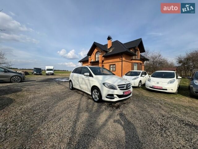 Білий Мерседес Б-клас, об'ємом двигуна 0 л та пробігом 147 тис. км за 8700 $, фото 11 на Automoto.ua