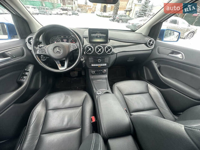 Белый Мерседес Б-класс, объемом двигателя 0 л и пробегом 67 тыс. км за 10900 $, фото 33 на Automoto.ua