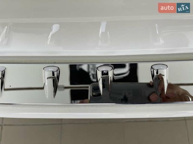 Белый Мерседес Б-класс, объемом двигателя 0 л и пробегом 73 тыс. км за 16900 $, фото 6 на Automoto.ua