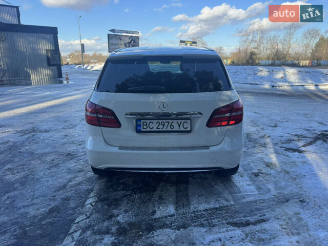 Белый Мерседес Б-класс, объемом двигателя 0 л и пробегом 88 тыс. км за 10800 $, фото 3 на Automoto.ua