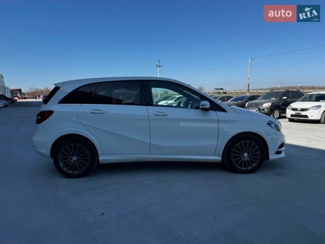 Белый Мерседес Б-класс, объемом двигателя 0 л и пробегом 89 тыс. км за 10990 $, фото 5 на Automoto.ua