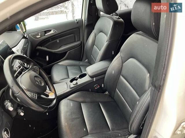 Белый Мерседес Б-класс, объемом двигателя 0 л и пробегом 104 тыс. км за 11300 $, фото 31 на Automoto.ua