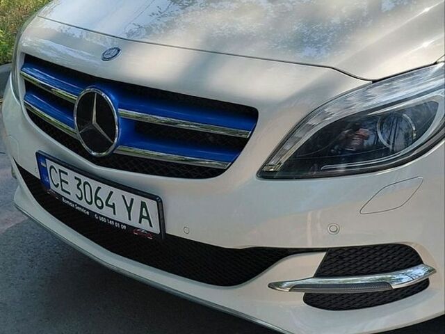 Білий Мерседес Б-клас, об'ємом двигуна 0 л та пробігом 109 тис. км за 9900 $, фото 1 на Automoto.ua