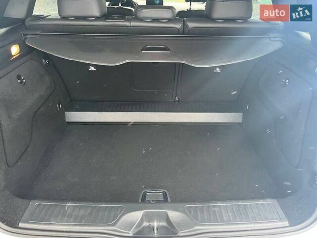 Белый Мерседес Б-класс, объемом двигателя 0 л и пробегом 104 тыс. км за 11300 $, фото 13 на Automoto.ua