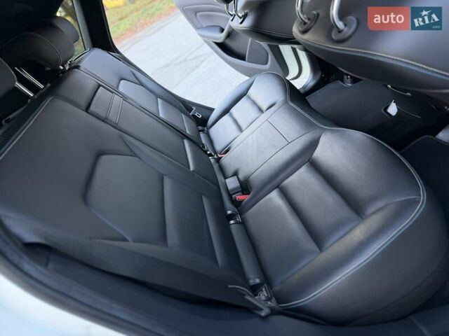 Белый Мерседес Б-класс, объемом двигателя 0 л и пробегом 90 тыс. км за 9800 $, фото 38 на Automoto.ua