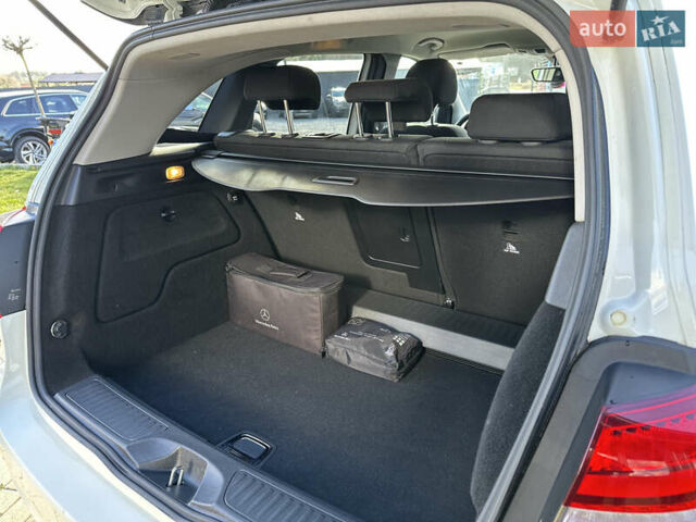 Білий Мерседес Б-клас, об'ємом двигуна 0 л та пробігом 63 тис. км за 11900 $, фото 33 на Automoto.ua