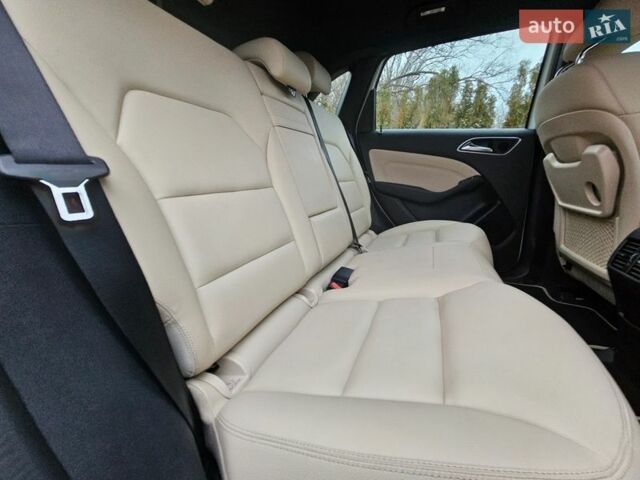 Білий Мерседес Б-клас, об'ємом двигуна 0 л та пробігом 179 тис. км за 9000 $, фото 52 на Automoto.ua