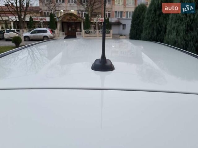 Білий Мерседес Б-клас, об'ємом двигуна 1.5 л та пробігом 269 тис. км за 15750 $, фото 12 на Automoto.ua