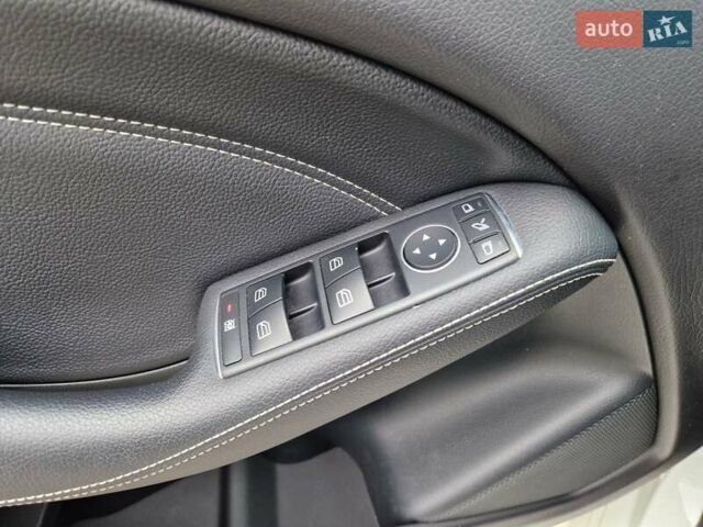 Мерседес Б-клас 2016 у Дніпро (Дніпропетровську) на Automoto.ua Білий Мерседес Б-клас, об'ємом двигуна 0 л та пробігом 99 тис. км за 11999 $, фото 17 на Automoto.ua