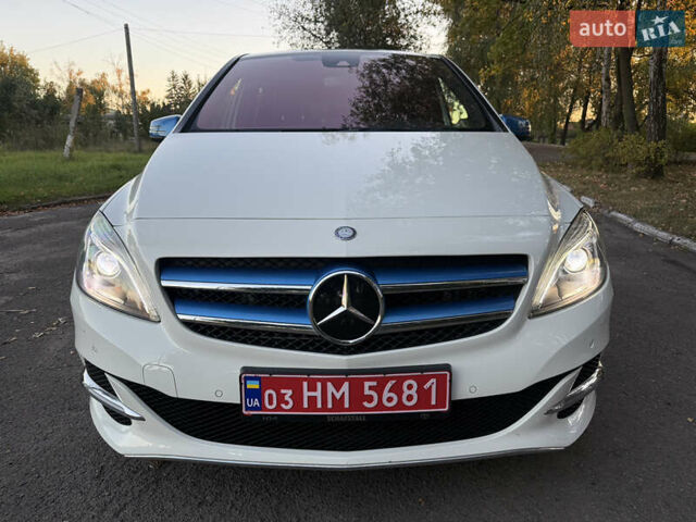 Білий Мерседес Б-клас, об'ємом двигуна 0 л та пробігом 70 тис. км за 10350 $, фото 10 на Automoto.ua