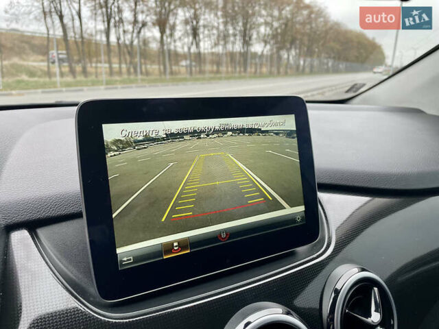 Белый Мерседес Б-класс, объемом двигателя 0 л и пробегом 57 тыс. км за 14400 $, фото 14 на Automoto.ua