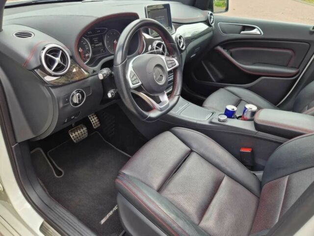 Белый Мерседес Б-класс, объемом двигателя 2 л и пробегом 79 тыс. км за 6700 $, фото 5 на Automoto.ua