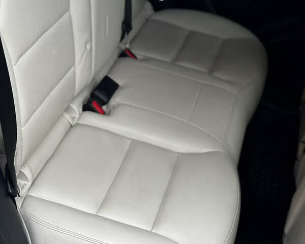 Белый Мерседес Б-класс, объемом двигателя 0 л и пробегом 117 тыс. км за 10550 $, фото 39 на Automoto.ua