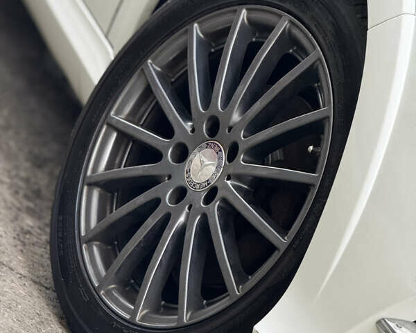 Белый Мерседес Б-класс, объемом двигателя 0 л и пробегом 117 тыс. км за 10550 $, фото 8 на Automoto.ua