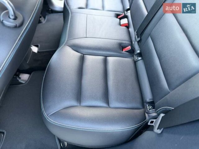 Белый Мерседес Б-класс, объемом двигателя 0 л и пробегом 90 тыс. км за 9800 $, фото 30 на Automoto.ua