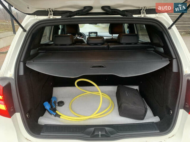 Белый Мерседес Б-класс, объемом двигателя 0 л и пробегом 99 тыс. км за 10350 $, фото 19 на Automoto.ua