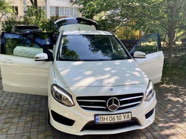 Белый Мерседес Б-класс, объемом двигателя 0 л и пробегом 57 тыс. км за 13900 $, фото 8 на Automoto.ua