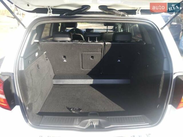 Белый Мерседес Б-класс, объемом двигателя 0 л и пробегом 117 тыс. км за 9850 $, фото 14 на Automoto.ua