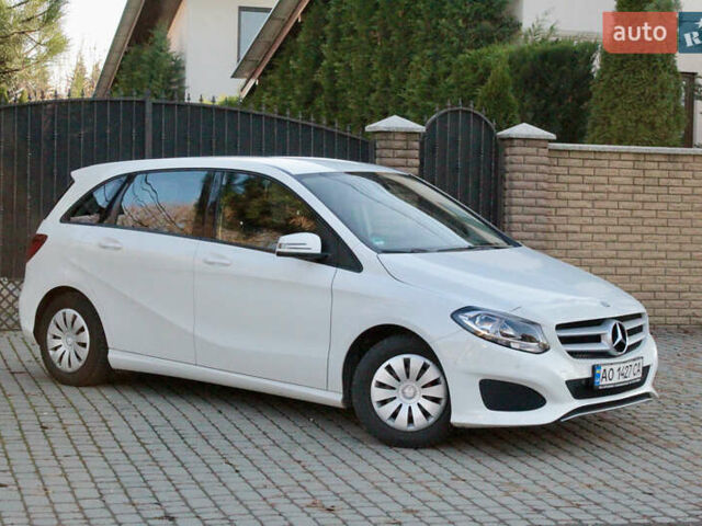 Белый Мерседес Б-класс, объемом двигателя 1.5 л и пробегом 178 тыс. км за 14500 $, фото 3 на Automoto.ua