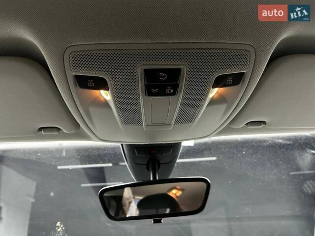 Белый Мерседес Б-класс, объемом двигателя 0 л и пробегом 120 тыс. км за 11800 $, фото 9 на Automoto.ua