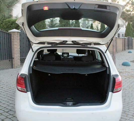 Белый Мерседес Б-класс, объемом двигателя 1.5 л и пробегом 178 тыс. км за 14500 $, фото 13 на Automoto.ua