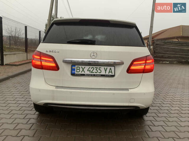 Белый Мерседес Б-класс, объемом двигателя 0 л и пробегом 99 тыс. км за 10350 $, фото 5 на Automoto.ua