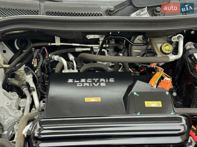 Білий Мерседес Б-клас, об'ємом двигуна 0 л та пробігом 118 тис. км за 10550 $, фото 51 на Automoto.ua